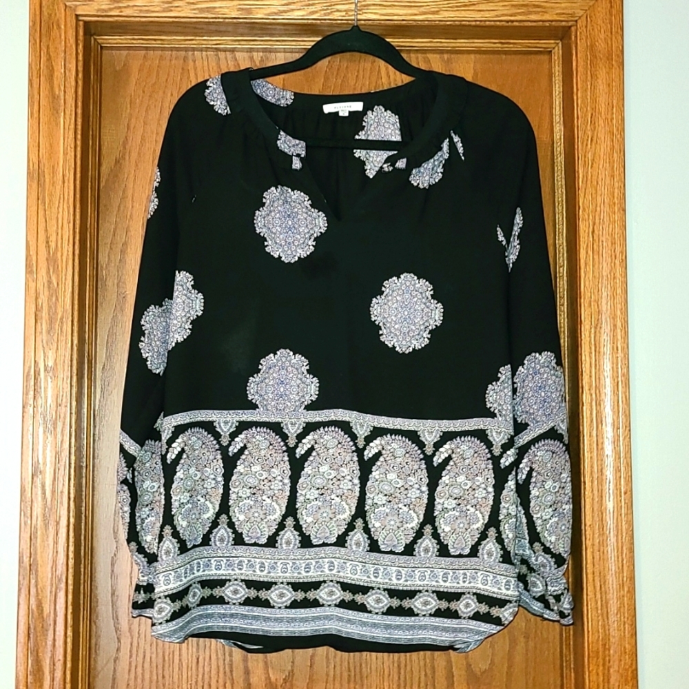 ⭐️⭐️Pleione blouse--boho style BOGO eligible
